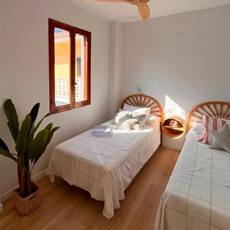 Seaview Villa: Pool & Luxury Villa